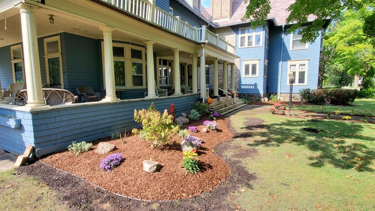 Saravilla Bed & Breakfast