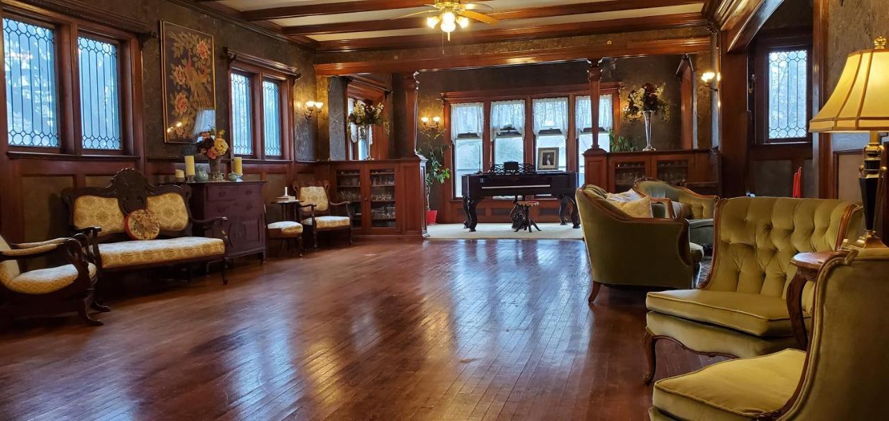Saravilla Bed & Breakfast Alma