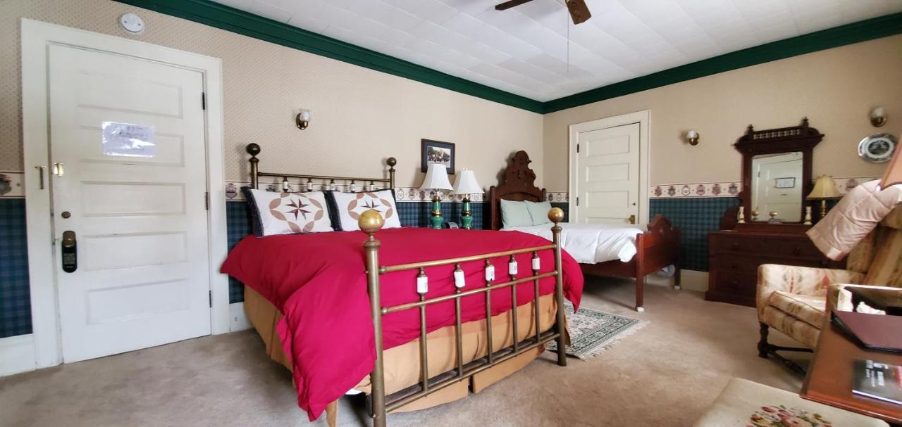 Saravilla Bed & Breakfast 3*